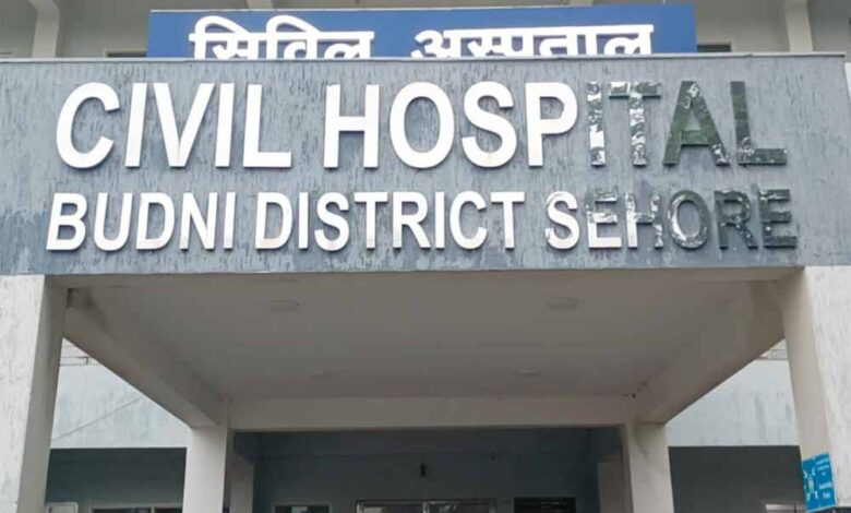 अस्पताल-में-शर्मनाक-कांड:-नवजात-देने-के-बदले-दाई-ने-मांगे-₹4-हजार,-₹1500-लेने-के-बाद-सौंपा-बच्चा