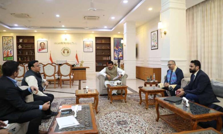 मुख्यमंत्री-डॉ.-मोहन-यादव-से-मिले-स्विस-संसद-के-सदस्य-निक्लाउस-सैमुअल-गुगर