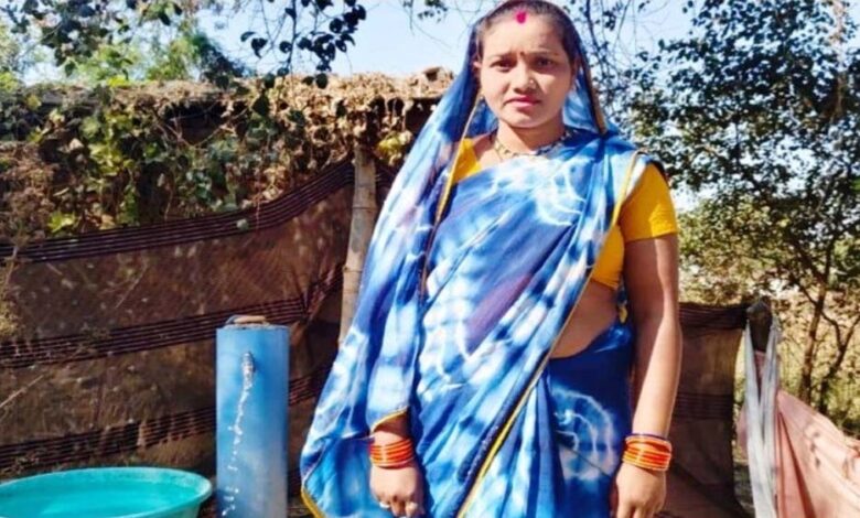 घर-घर-पहुँच-रहा-पानी,-बदली-ठरकपुर-की-कहानी