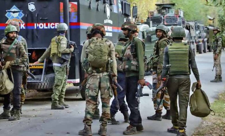 किश्तवाड़-में-एनकाउंटर:-सुरक्षाबलों-ने-जैश-ए-मोहम्मद-के-शीर्ष-कमांडर-को-किया-ढेर