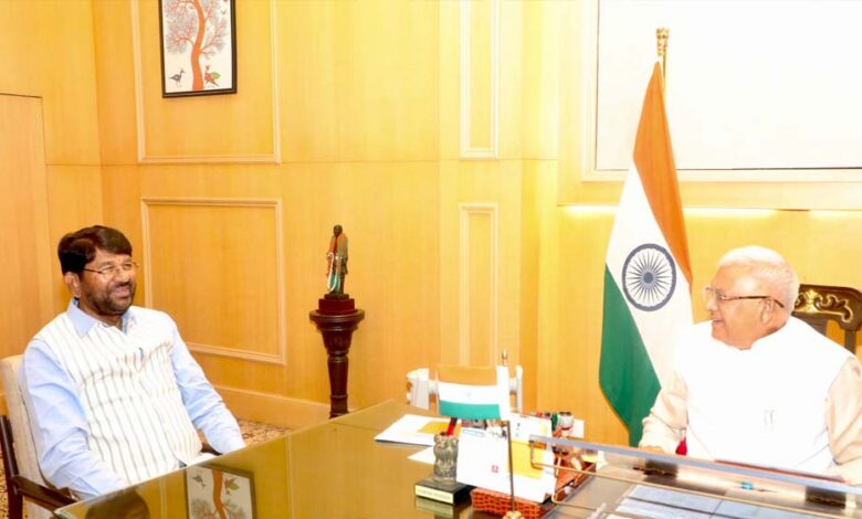 क्रियान्वयन-में-पारदर्शिता,-तत्परता-और-संवेदनशीलता-जरूरी-:-राज्यपाल-पटेल