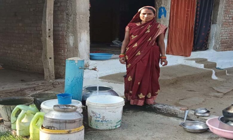 मुंगेली-:-विशेष-लेख-:-जल-जीवन-मिशन:-घर-घर-नल-कनेक्शन-से-1135-ग्रामीणों-को-मिल-रहा-स्वच्छ-पेयजल