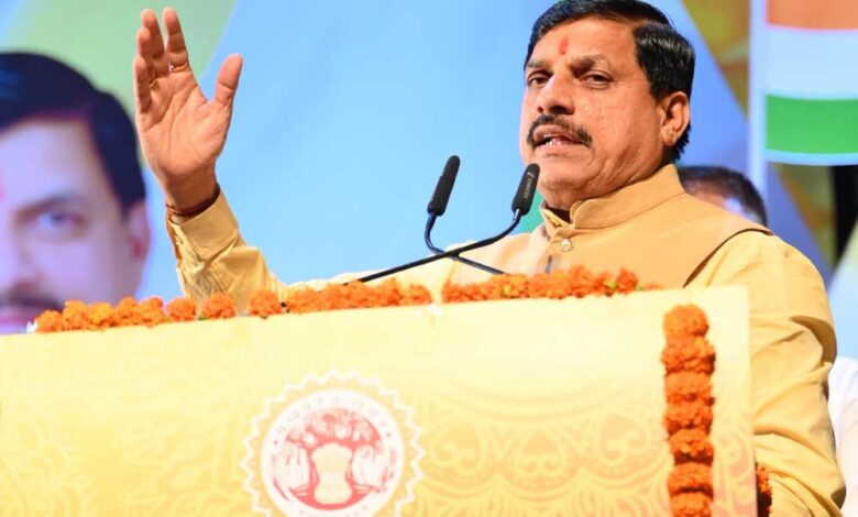 cm-मोहन-ने-सागर-में-खोला-सौगातों-का-पिटारा,-7-बड़ी-घोषणाएं-करके-सबको-चौंकाया