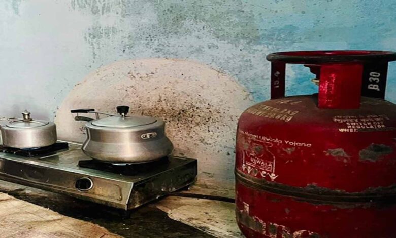 उज्ज्वला-योजना-3.0-से-कबीरधाम-के-1339-परिवारों-को-मिली-धुआँ-मुक्त-रसोई