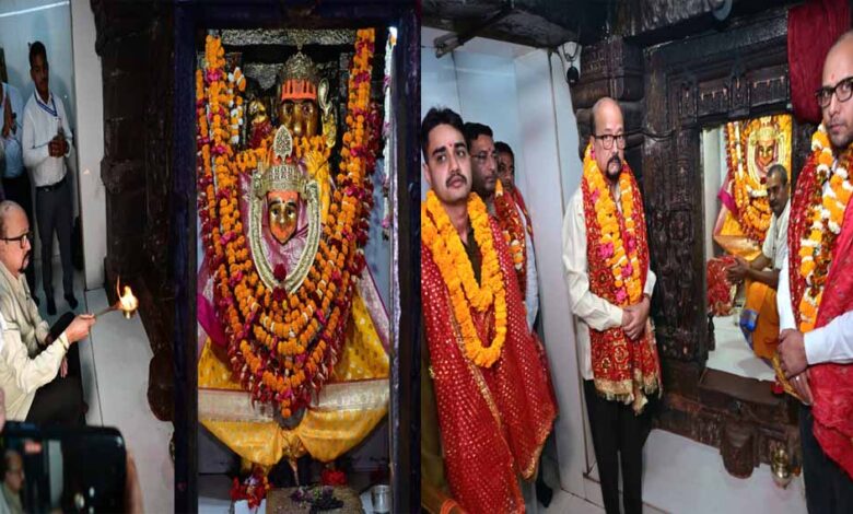 राज्यपाल-ने-माँ-महामाया-का-दर्शन-कर-छत्तीसगढ़-की-सुख-समृद्धि,-खुशहाली-की-कामना-की