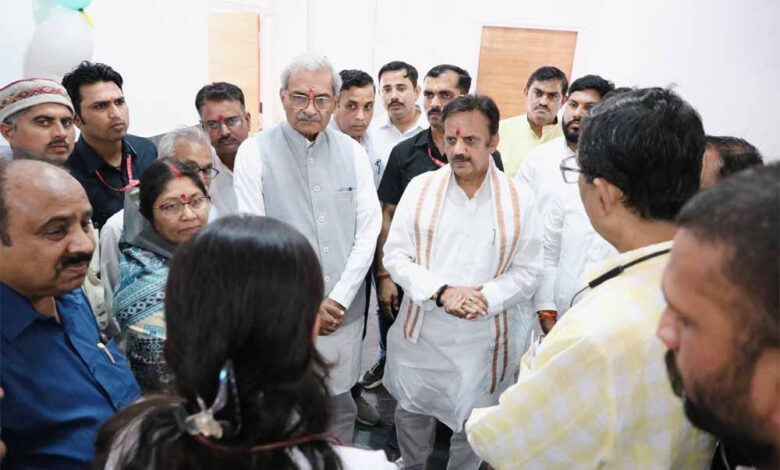 पीड़ित-मानवता-की-सेवा-सबसे-बड़ा-धर्म-है-:-उप-मुख्यमंत्री-शुक्ल