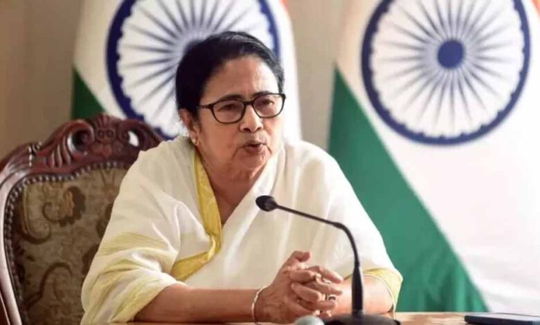 चुनाव-से-पहले-ममता-का-बड़ा-दांव:-10वीं-पास-बेरोजगारों-को-मिलेगा-मासिक-भत्ता