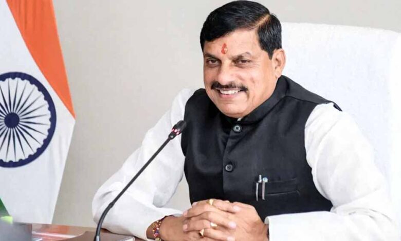 मुख्यमंत्री-डॉ.-यादव-के-नेतृत्व-में-एक-दूसरे-से-जुड़ेंगे-गांव,-सुगम-होगी-आवागमन-की-सुविधा