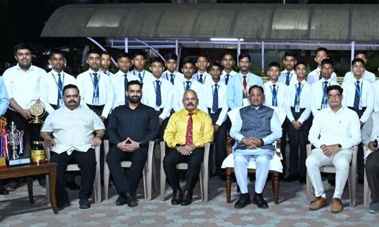 cm-साय-ने-द-ग्रेट-इंडिया-सैनिक-स्कूल-के-छात्रों-को-राष्ट्रीय-मिलिट्री-पाइप-बैंड-प्रतियोगिता-में-तृतीय-स्थान-पर-बधाई-दी