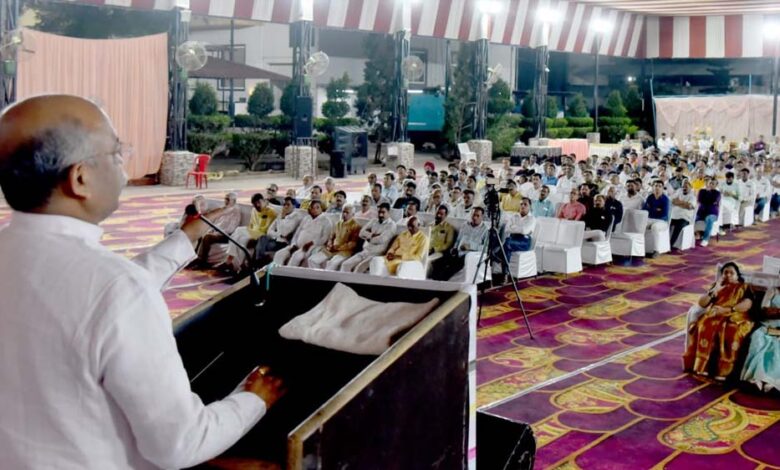 स्व-आधारित-मानसिकता-का-आधार-है-स्वबोध-–-प्रवीण-गुप्त