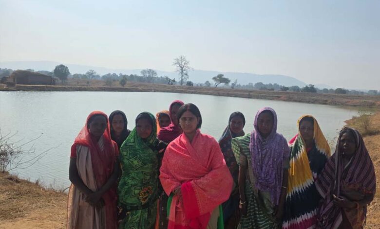 उत्तर-बस्तर-कांकेर:-आजीविका-और-जल-संरक्षण-में-उत्कृष्ट-कार्य-करने-वाली-महिलाओं-ने-साझा-किए-अनुभव