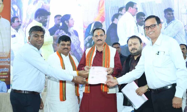 एमसीबी-जिले-से-टीबी-मुक्त-भारत-अभियान-का-स्वास्थ्य-मंत्री-श्याम-बिहारी-जायसवाल-ने-किया-शुभारंभ