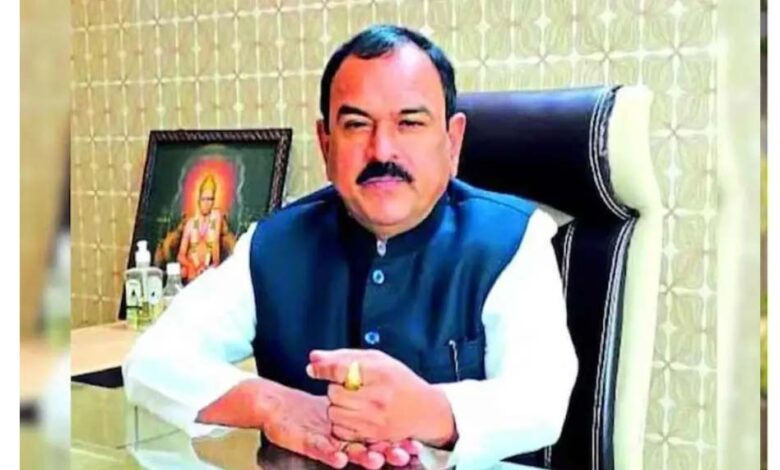 100-अश्लील-वीडियो,-1500-करोड़-की-संपत्ति,-‘गॉडमैन’-अशोक-खरात-केस-में-हुए-बड़े-खुलासे