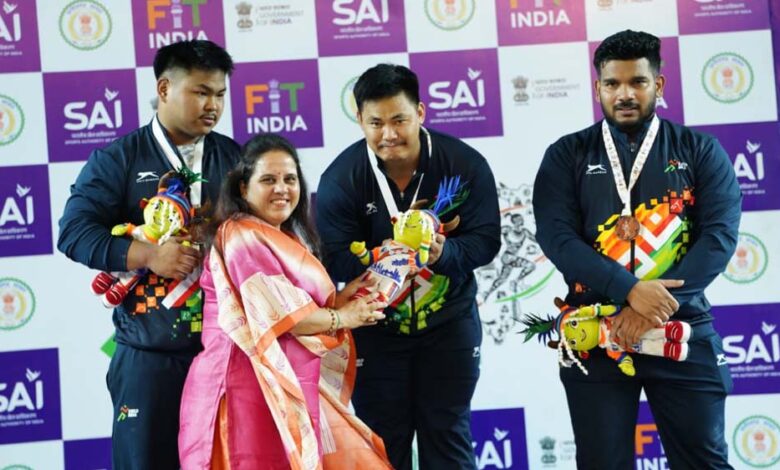 वेटलिफ्टिंग-स्पर्धा-में-अरुणाचल-पुरुष-और-असम-महिला-वर्ग-में-ओवरऑल-चैम्पियन