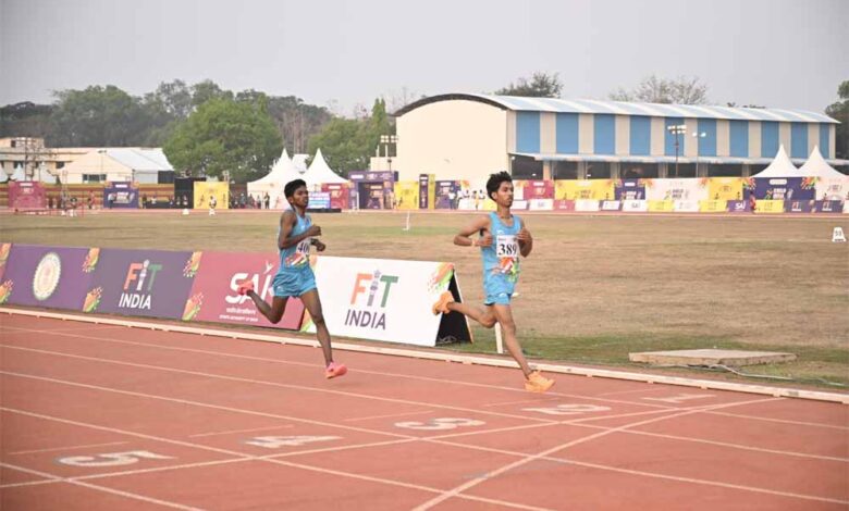 ख़ुद-से-सीखने-वाले-सूरज-माशी-ने-उधार-के-स्पाइक्स-पहन-जीता-5000-मीटर-का-रजत-पदक