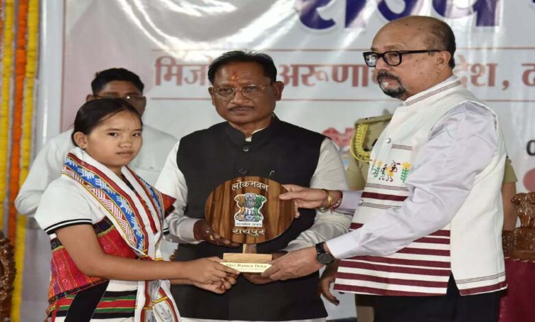 लोकभवन-में-मनाया-गया-विभिन्न-राज्यों-का-स्थापना-दिवस