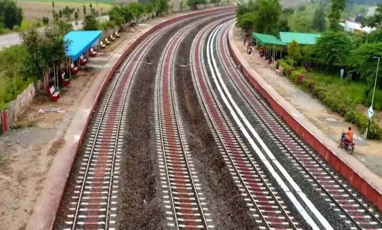 टनल-में-800-मीटर-का-ट्रैक-तैयार,-जुलाई-से-शुरू-होगी-नई-रेल-लाइन,-कनेक्ट-होंगे-कई-गांव
