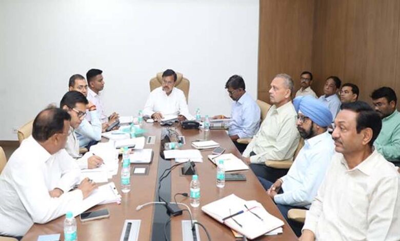 पाँचों-बिजली-कम्पनी-स्वीकृत-पदों-में-भर्ती-प्रक्रिया-शीघ्र-करें:-ऊर्जा-मंत्री-तोमर