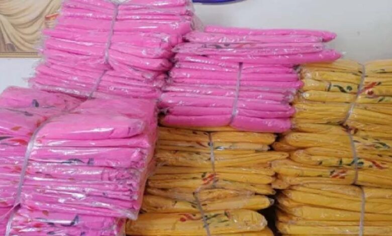 आंगनबाड़ी-कार्यकर्ताओं-को-साड़ी-वितरण-तय-मापदंड-और-पारदर्शी-प्रक्रिया-के-तहत