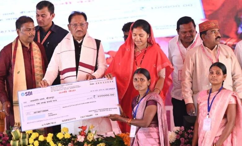 रायपुर : विशेष लेख : स्वाभिमान की नई पहचान : छत्तीसगढ़ में महिला सशक्तिकरण का स्वर्णिम दौर