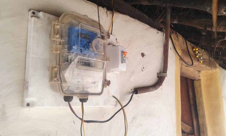 दशकों-के-अंधेरे-से-उजियारे-में-आया-गारपा,-नियद-नेल्लानार-योजना-से-पहली-बार-घर-घर-पहुँची-बिजली