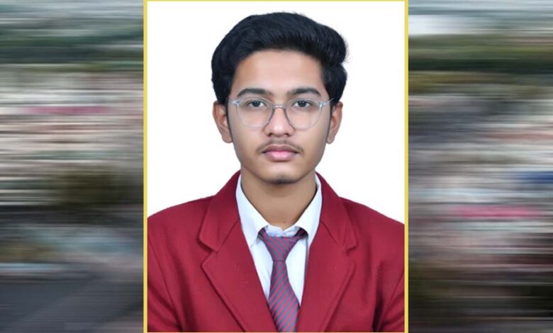 प्रोत्यूष-बालापुरे-ने-10वीं-cbse-बोर्ड-में-हासिल-किए-99%-अंक,-स्व-अध्ययन-और-दृढ़-संकल्प-से-रचा-कीर्तिमान