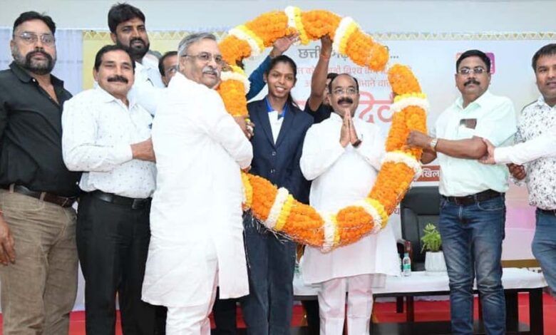 भारत को कबड्डी विश्वकप और एशियन चैंपियन बनाने वाली संजू देवी को 50 लाख की प्रोत्साहन राशि