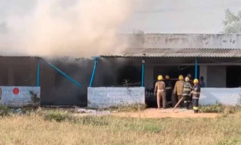 विरुधुनगर-में-मौत-का-धमाका!-पटाखा-फैक्ट्री-विस्फोट-में-18-की-दर्दनाक-मौत,-इलाके-में-मचा-हड़कंप