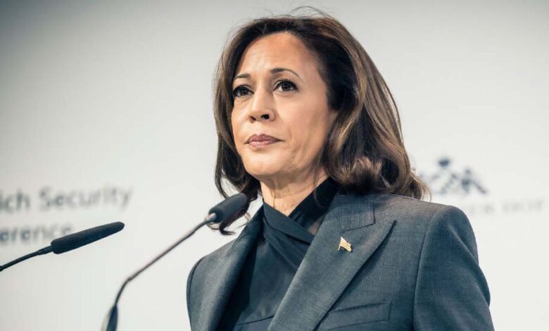 नेतन्याहू-ने-ट्रंप-को-ईरान-युद्ध-में-खींचा,-‘एपस्टीन-फाइल्स’-से-ध्यान-भटकाने-की-कोशिश:-कमला-हैरिस