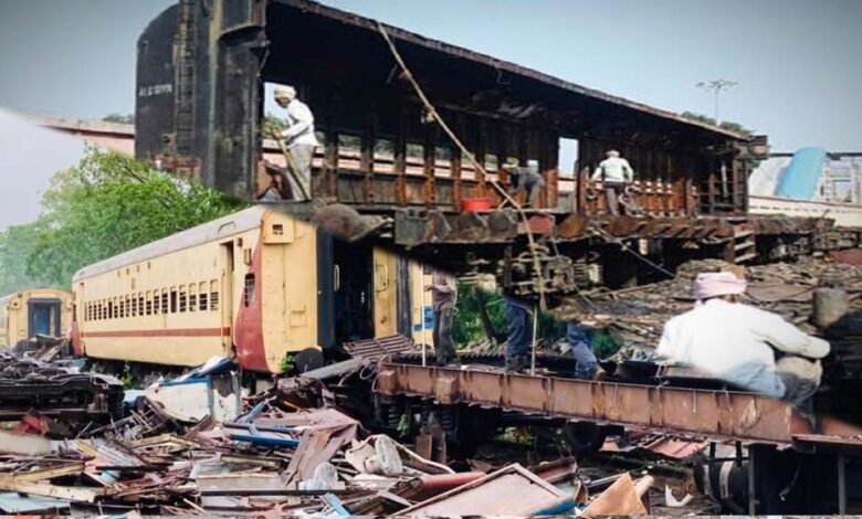 रेलवे-की-छप्परफाड़-कमाई,-कबाड़-बेचकर-₹6,800-करोड़-कमाए,-रिकॉर्ड-तोड़ा
