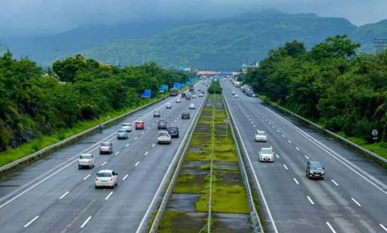 इकोनॉमिक-कॉरिडोर-से-रोकेगा-बुंदेलखंड-से-पलायन,-लखनऊ-से-इंदौर-तक-बनाने-की-तैयारी