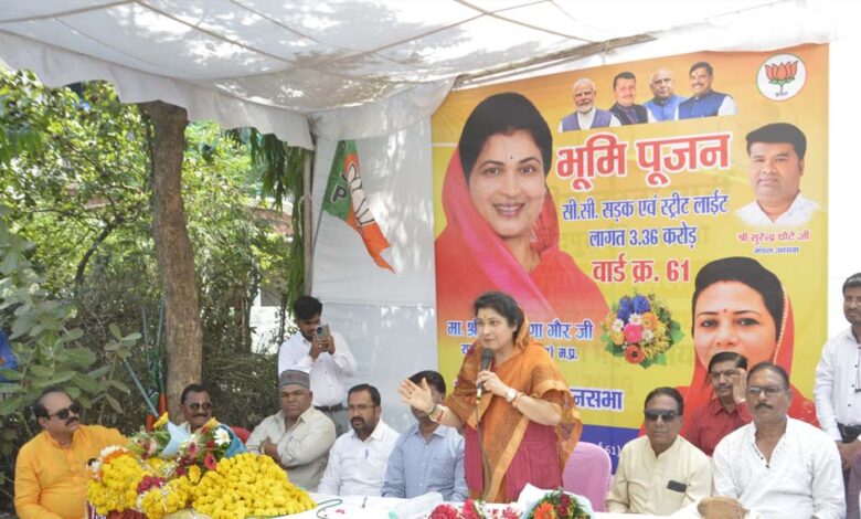 अवधपुरी-में-3.36-करोड़-की-लागत-से-बनेगी-4-लेन-सीसी-सड़क,-राज्यमंत्री-कृष्णा-गौर-ने-किया-भूमिपूजन