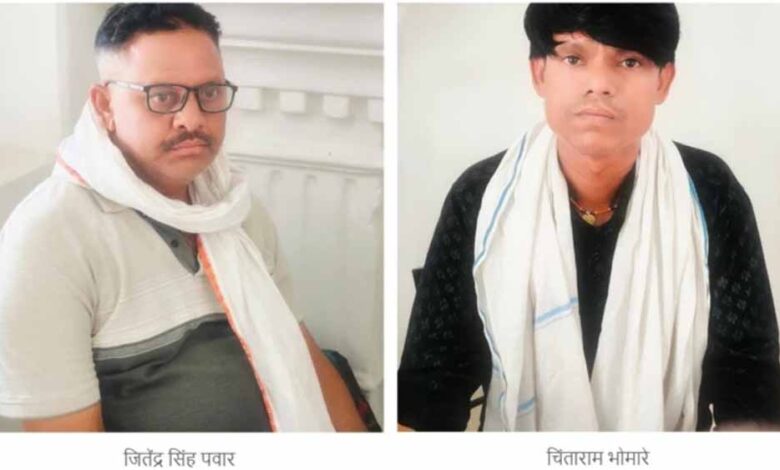 खरगोन-में-pm-आवास-योजना-की-किश्त-के-लिए-8-हजार-रिश्वत-लेते-सरपंच-पति-गिरफ्तार