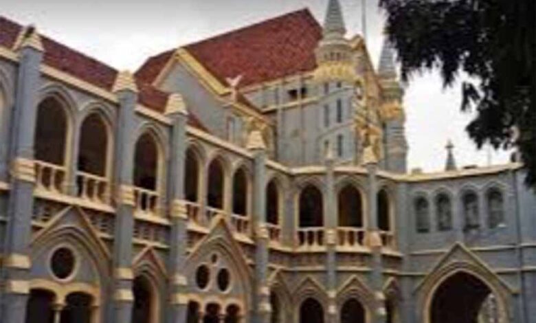 ओला-उबर-2-मिनट-में-पहुंचती-हैं-तो-एंबुलेंस-क्यों-नहीं?-जनहित-याचिका-पहुंची-हाईकोर्ट