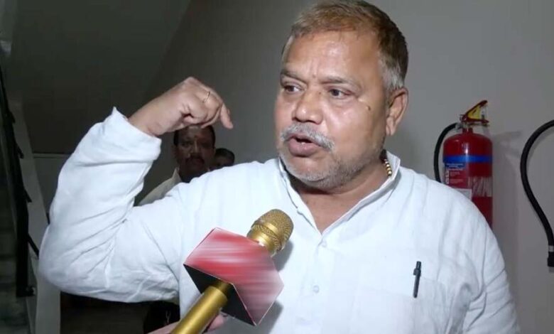 मध्यप्रदेश-पॉवर-जनरेटिंग-कंपनी-ने-सौर-ऊर्जा-उत्पादन-की-ओर-बढ़ाया-कदम-:-ऊर्जा-मंत्री-तोमर