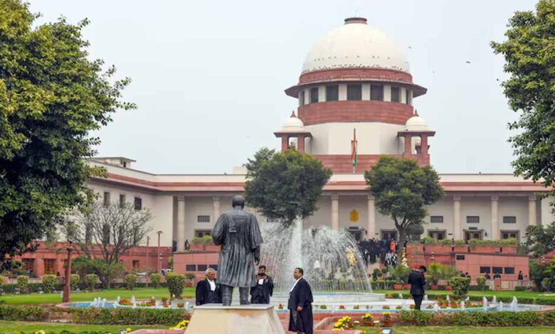 सरकार-को-कानून-बनाने-के-लिए-मजबूर-नहीं-कर-सकते,-सुप्रीम-कोर्ट-का-बड़ा-बयान