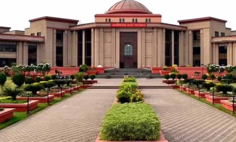 ग्रीष्मकालीन-अवकाश-से-पहले-hc-में-बड़ा-बदलाव,-नया-रोस्टर-जारी,-4-डिवीजन-और-14-सिंगल-बेंचें-तय