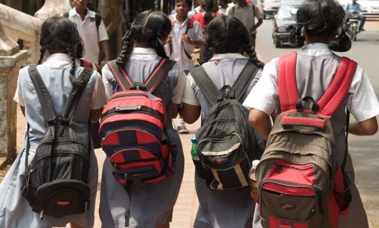 जबलपुर-में-स्कूल-बैग-के-वजन-पर-सख्ती,-dpi-ने-कलेक्टर-डीईओ-को-दिए-सख्त-निर्देश