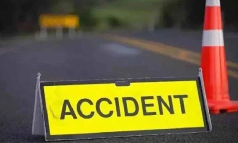 इंदौर-में-दर्दनाक-हादसा,-बेकाबू-पानी-के-टैंकर-ने-मां-बेटे-को-रौंदा,-बेटे-की-गोद-में-मां-की-मौत