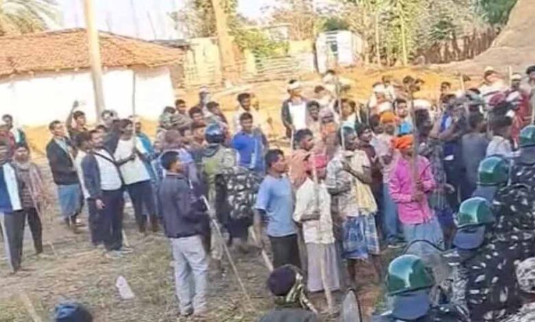 जगदलपुर-में-अंतिम-संस्कार-विवाद:-मतांतरण-के-बाद-गुस्साए-लोगों-ने-जमीन-नहीं-दी