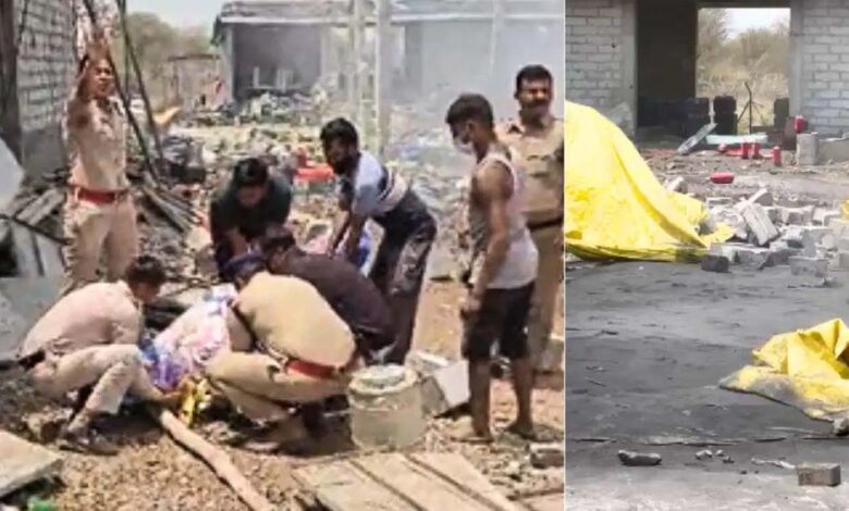 देवास-में-पटाखा-फैक्ट्री-में-भीषण-विस्फोट,-4-की-मौत;-धमाके-से-दहला-पूरा-इलाका