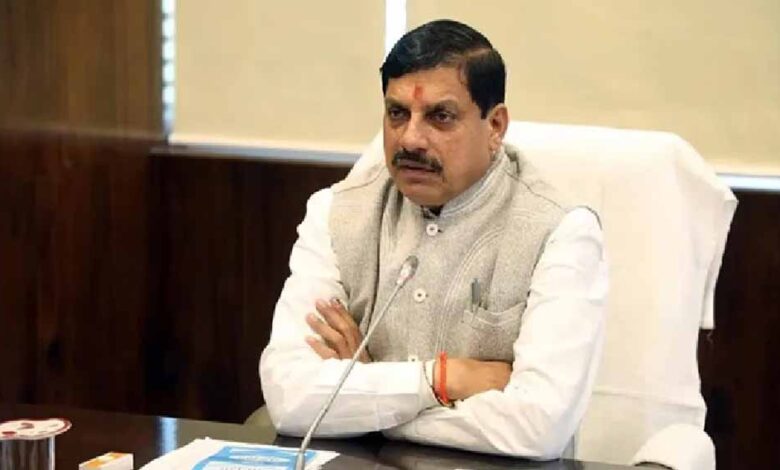 कुटीर-और-ग्रामोद्योग-को-नए-आयाम-देने-की-तैयारी-में-मध्यप्रदेश-हथकरघा,-खादी,-रेशम-और-महिला-रोजगार-पर-विशेष-फोकस