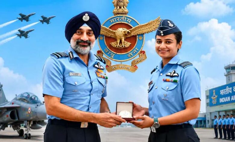 93-साल-पुराना-रिकॉर्ड-टूटा,-सान्या-ने-रचा-इतिहास;-वायुसेना-में-बनीं-पहली-महिला-अधिकारी