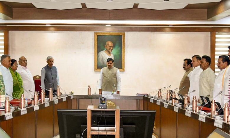 प्रदेश-के-विकास-और-जन-कल्याण-को-गति-देने-के-लिए-30,055-करोड़-रूपये-की-कैबिनेट-स्वीकृति