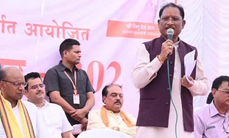 महतारी-वंदन-योजना-बनी-महिलाओं-के-आत्मविश्वास-और-बच्चों-के-भविष्य-का-सहारा