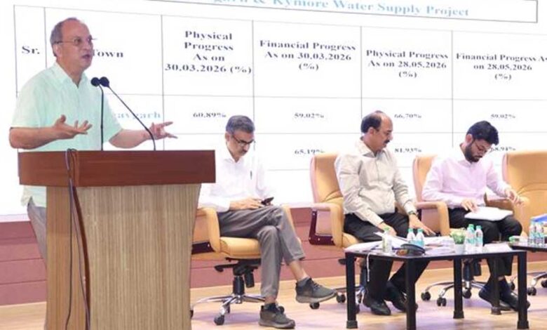 परियोजनाओं-के-समयबद्ध-एवं-गुणवत्तापूर्ण-क्रियान्वयन-के-लिए-अंतर्विभागीय-समन्वय-और-टीम-भावना-सर्वोपरि:-सिंह