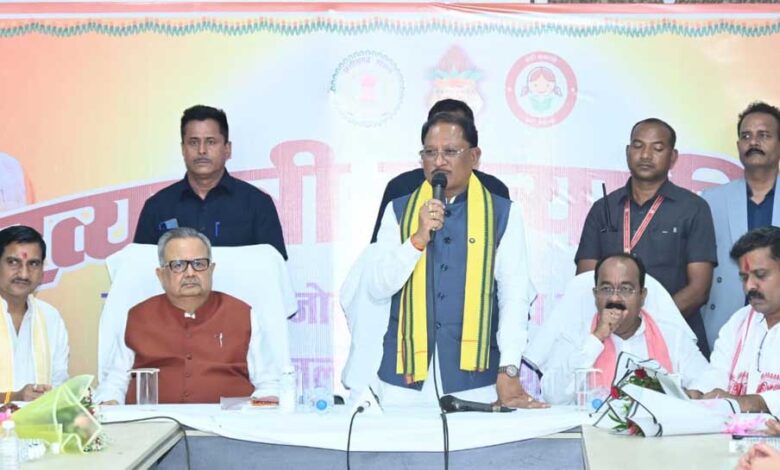 मुख्यमंत्री-विष्णुदेव-साय-ने-बेमेतरा-को-दी-105-करोड़-रुपये-से-अधिक-के-विकास-कार्यों-की-सौगात