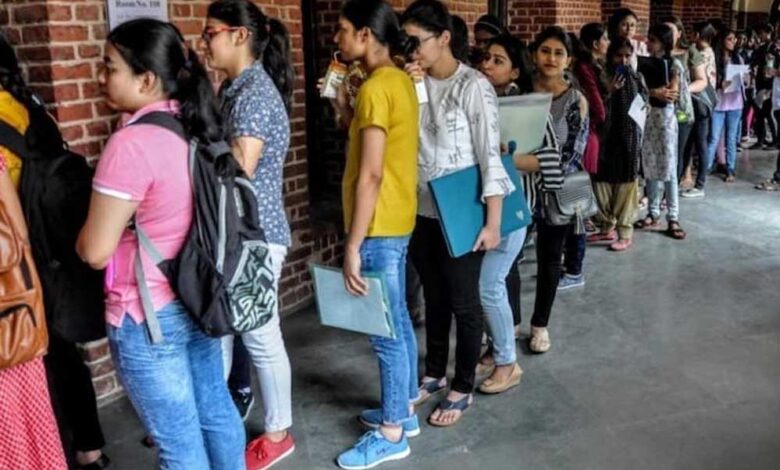 उच्च-शिक्षा-में-बड़े-बदलाव-की-तैयारी,-इंटरनल-असेसमेंट-30-से-बढ़कर-40-अंक-होगा