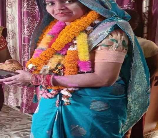 महिला-सरपंच-के-खिलाफ-अविश्वास-प्रस्ताव-पास,-भ्रष्टाचार-समेत-कई-आरोपों-पर-गिरी-गाज