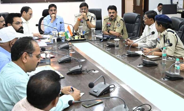 neet-ug-re-exam-2026:-बिलासपुर-में-तैयारियां-तेज,-कलेक्टर-ssp-ने-अधिकारियों-संग-की-समीक्षा-बैठक
